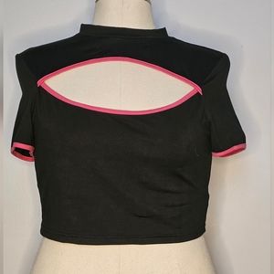 Shein Curve cut out/peekaboo crop top